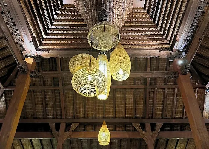 Puri Diamond
